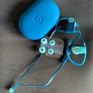 Powerbeats3